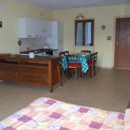 Caddelovi Apartment Fibbialla Room photo